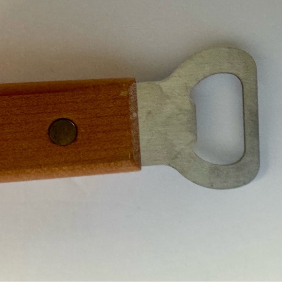 The Spatula NBA Golden State Warriors Wood Handle BBQ W/Integrated Bottle Opener - Picture 6 of 10